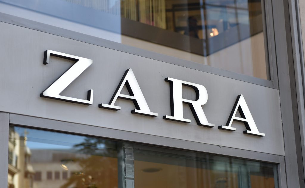 Zara thuộc top 100 thương hiệu thời trang thế giới bán chạy nhất. Ảnh: Glamour