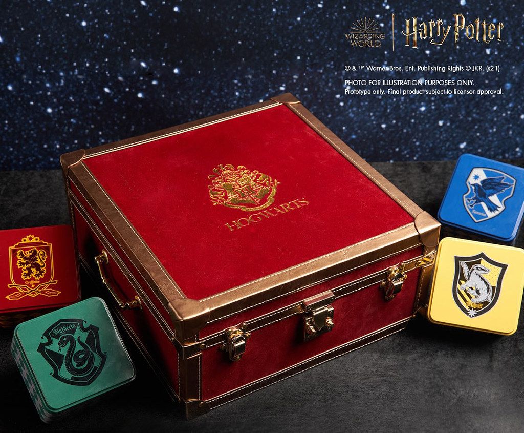 Hộp bánh Trung Thu lấy cảm hứng từ bộ truyện Harry Potter
