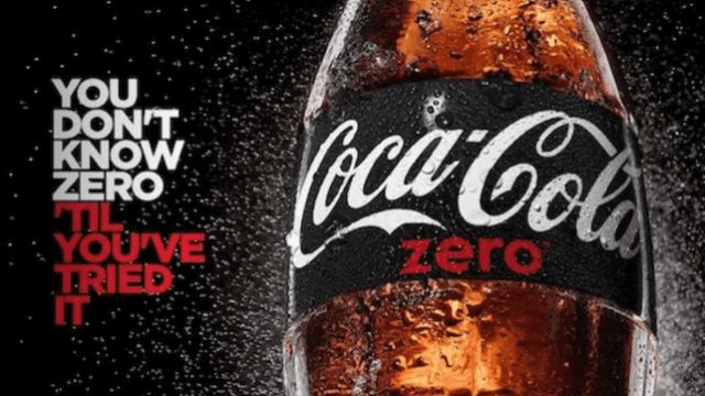Mẫu đặc trưng màu mã của Coke Zero